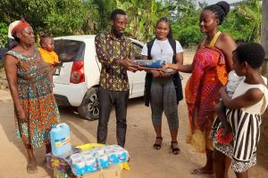 SUPPLY OF FOOD DONATED TO A FAMILY OF TRIPLET ON 14TH MARCH 2022 AT PAISE.